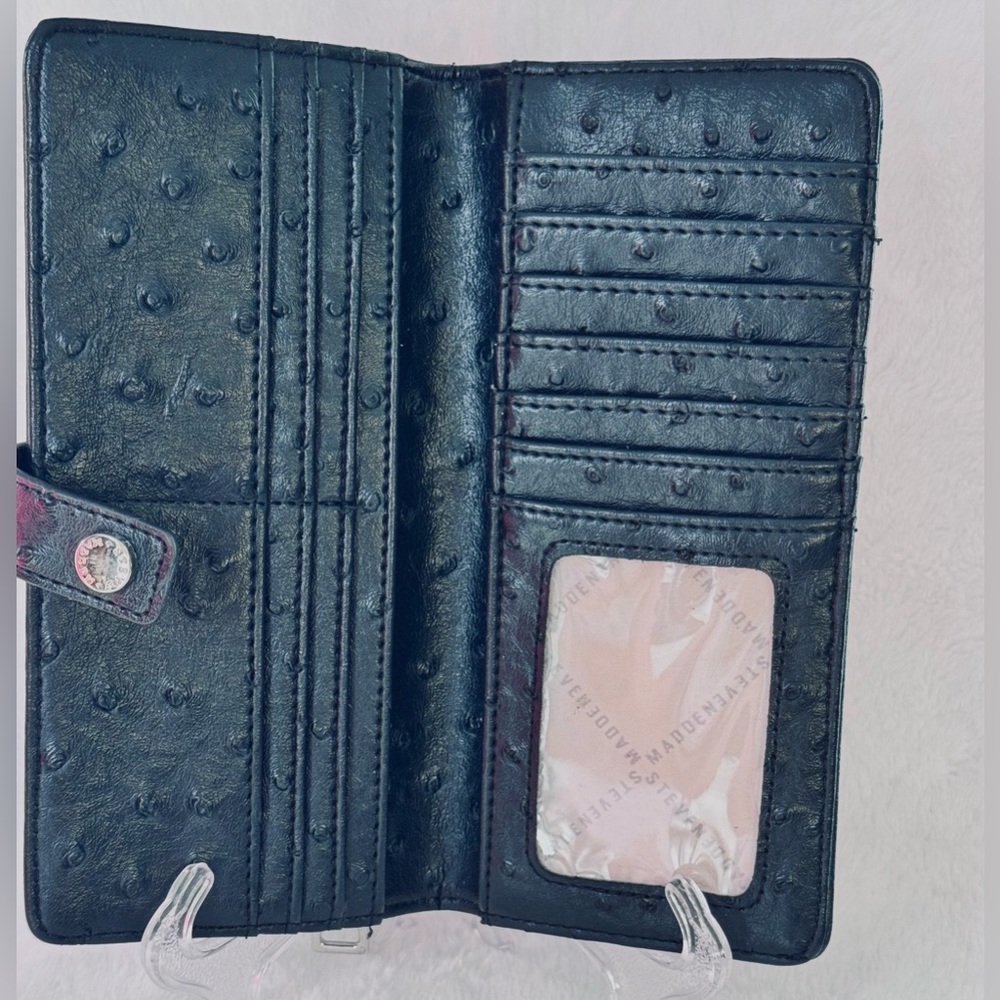 Steve Madden Black Ostrich Embossed Wallet Snap Closure Long Wallet - Picture 4 of 10